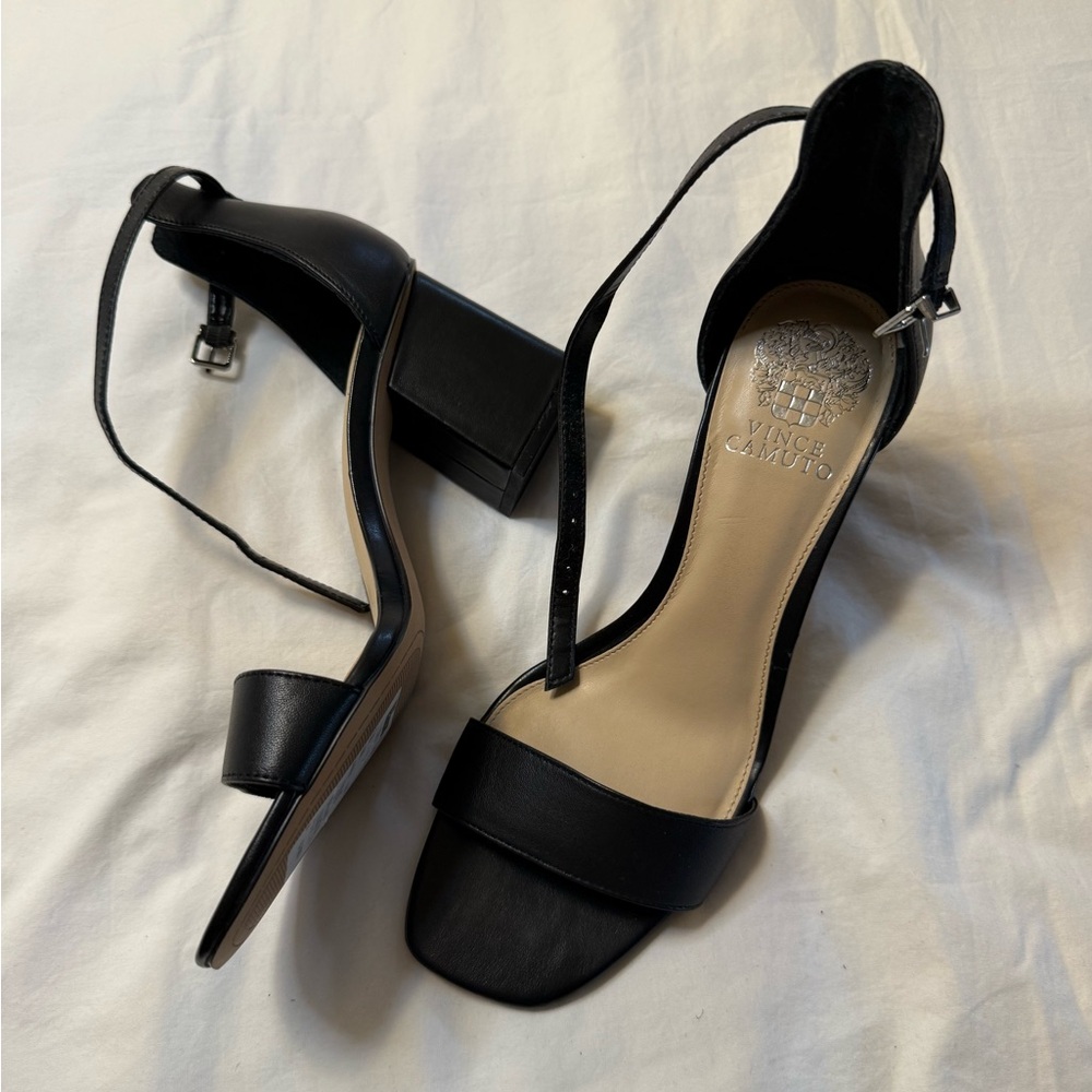 Vance Camuto Heels NWT